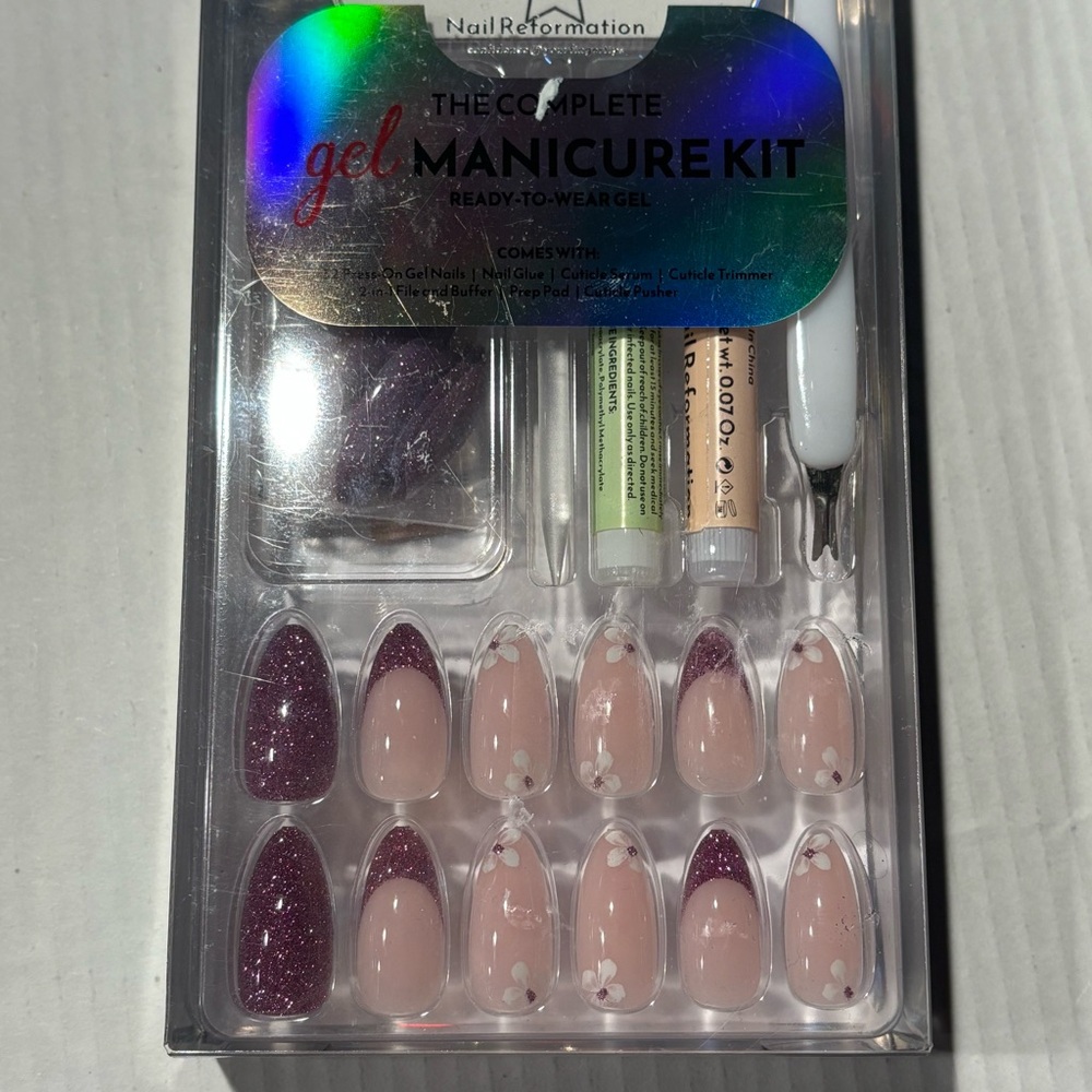 Nail Reformation Gel Manicure Kit Purple Floral Glitter Press On Nails Oval